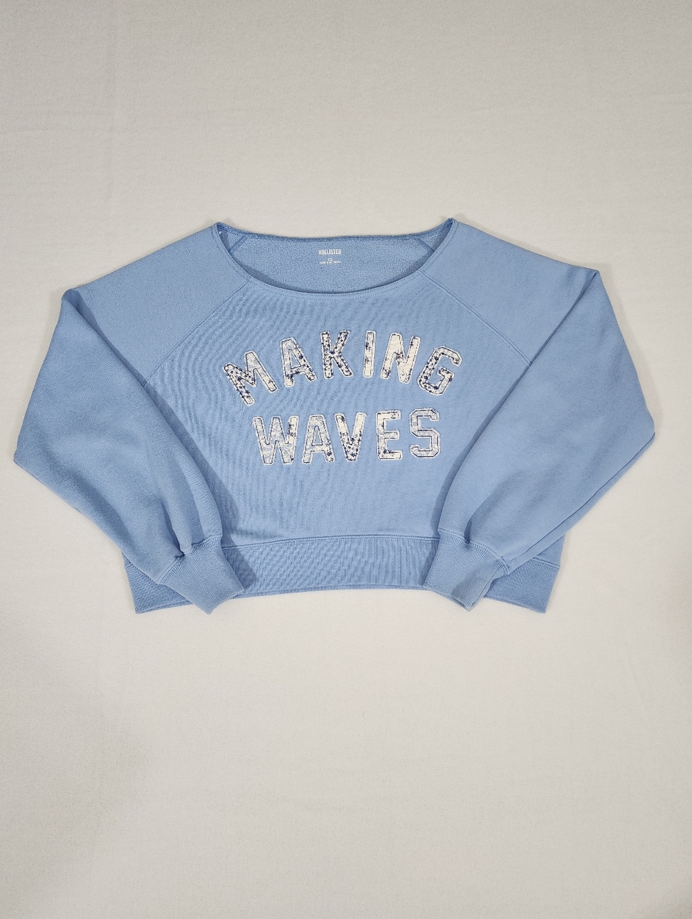Hollister XS Blue Cropped Making Waves Graphic Sweatshirt